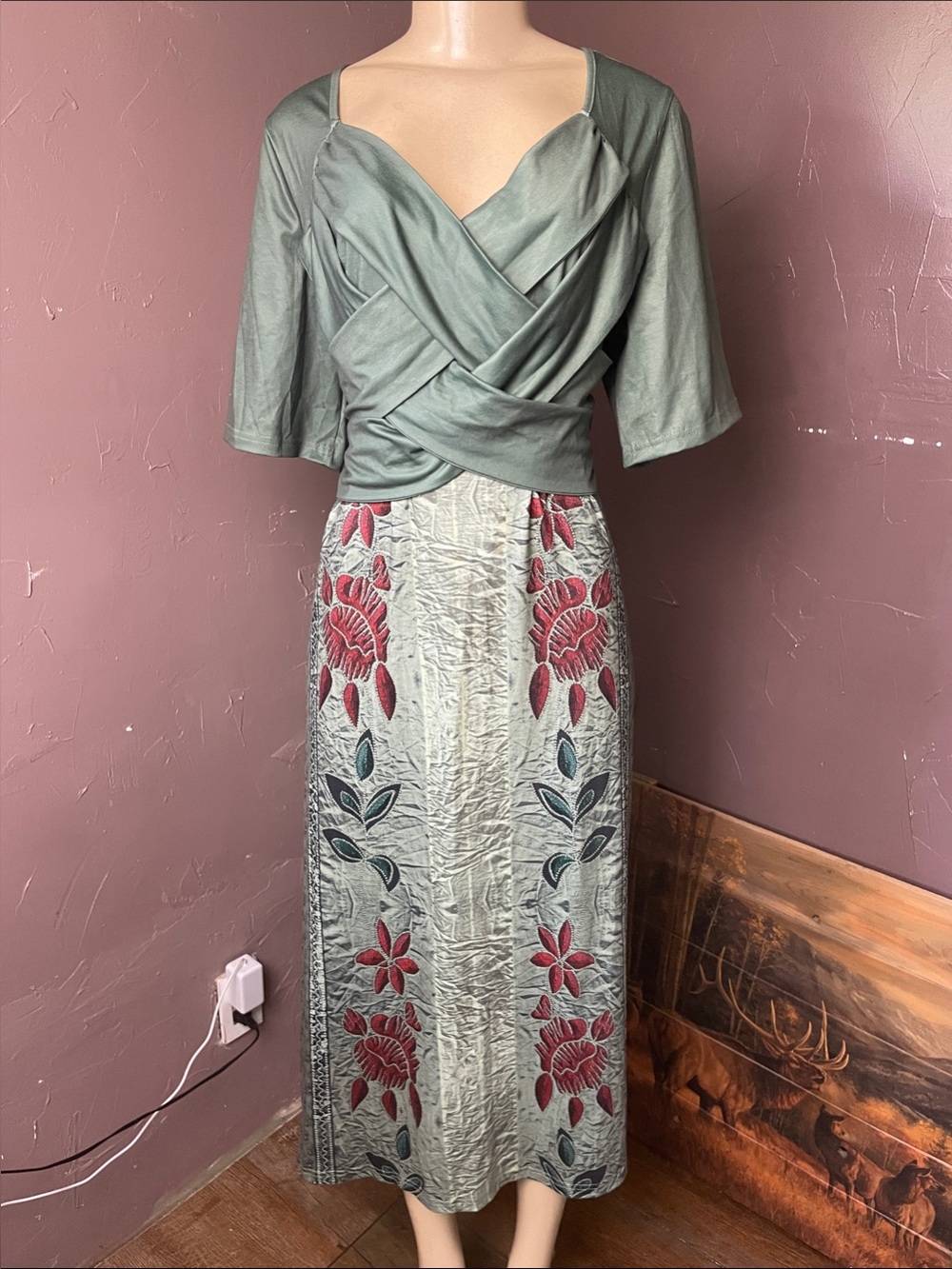 Noracora size XXL 
 Women's Sage Green 
Draped Wrap Midi Dress